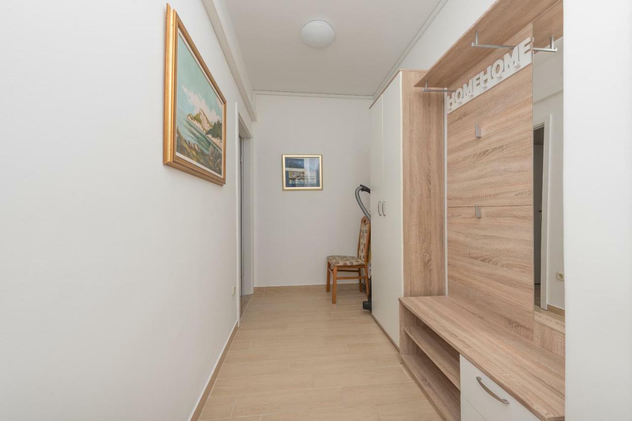 מאקרסקה Apartmani Mona מראה חיצוני תמונה